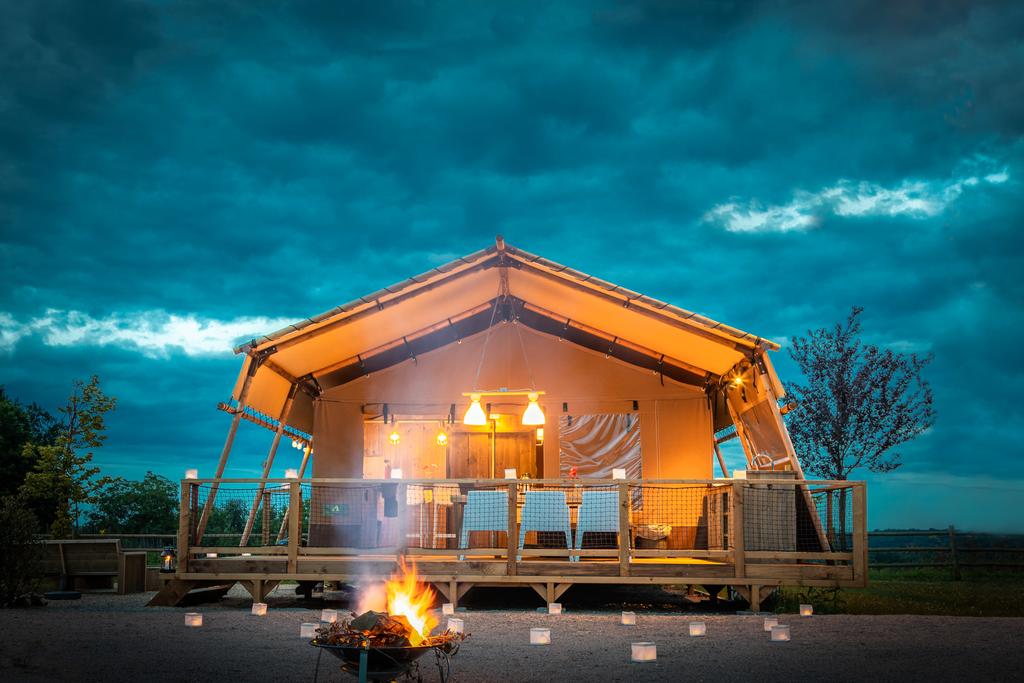 Luxury glamping